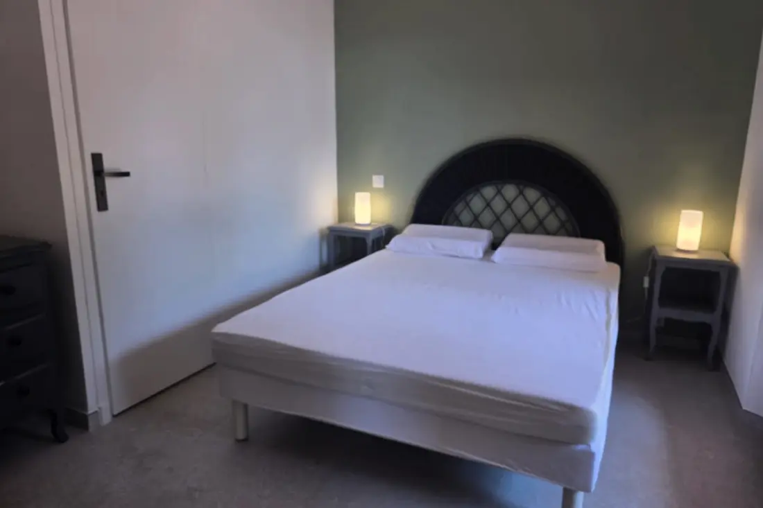 Family Apartment Near Des Calanques