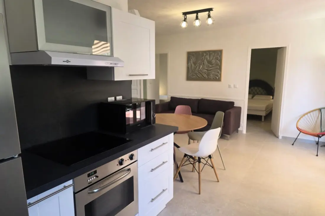 Family Apartment Near Des Calanques