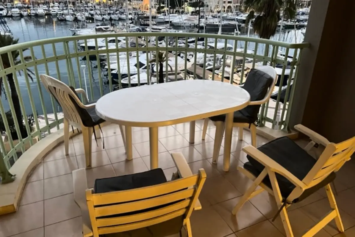 Port Fréjus Apartman Sea View és Marina