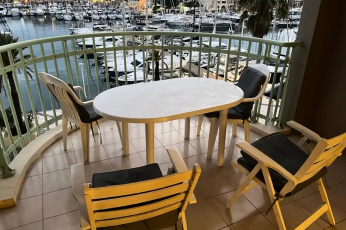 Port Fréjus Apartman Sea View és Marina