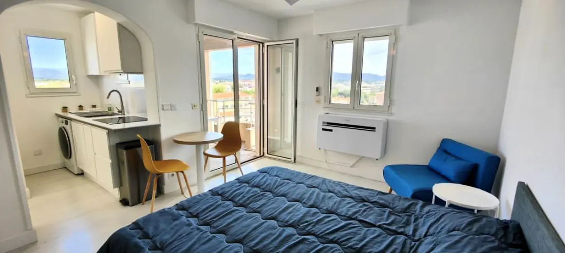 Your Studio With Balcony Near Beach!