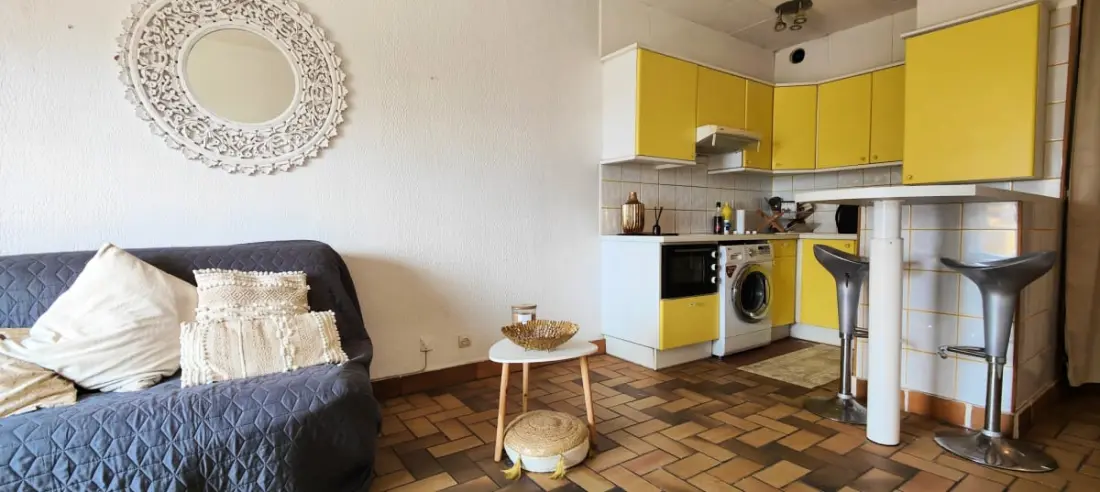 Charming Studio In front of Sea to Frejus Beach