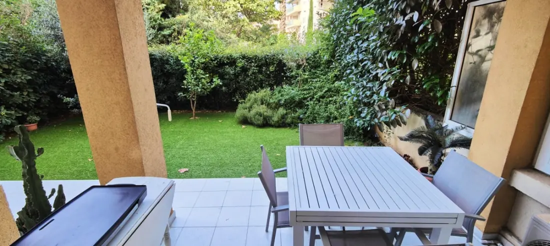 Studio Garden at 150 M De Plage