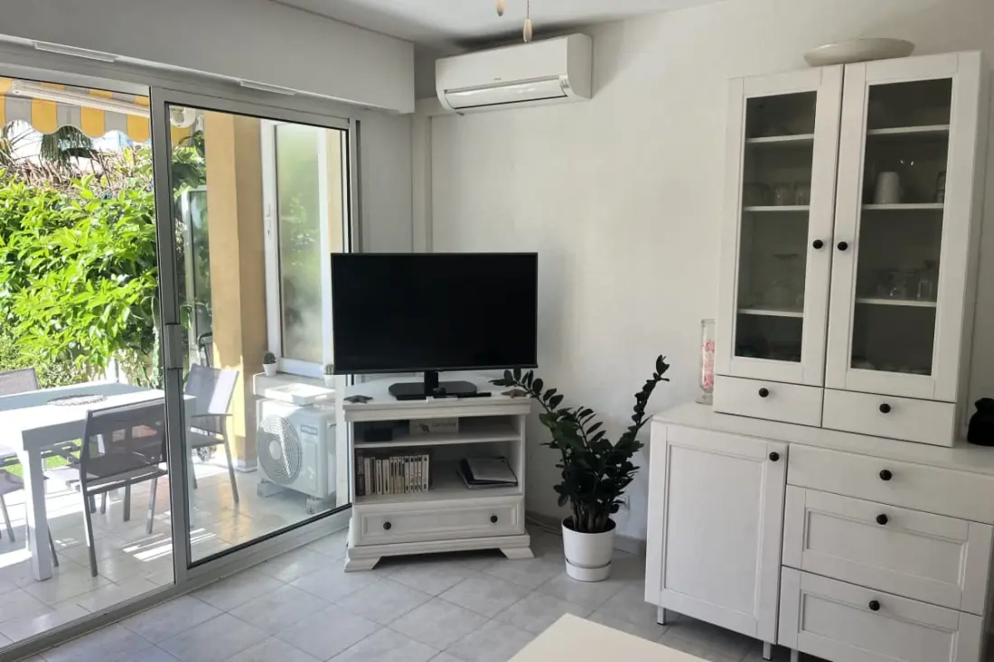 Studio Garden at 150 M De Plage