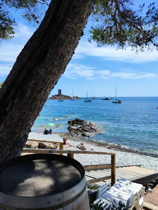 Charming T2 to 100 M De La Plage