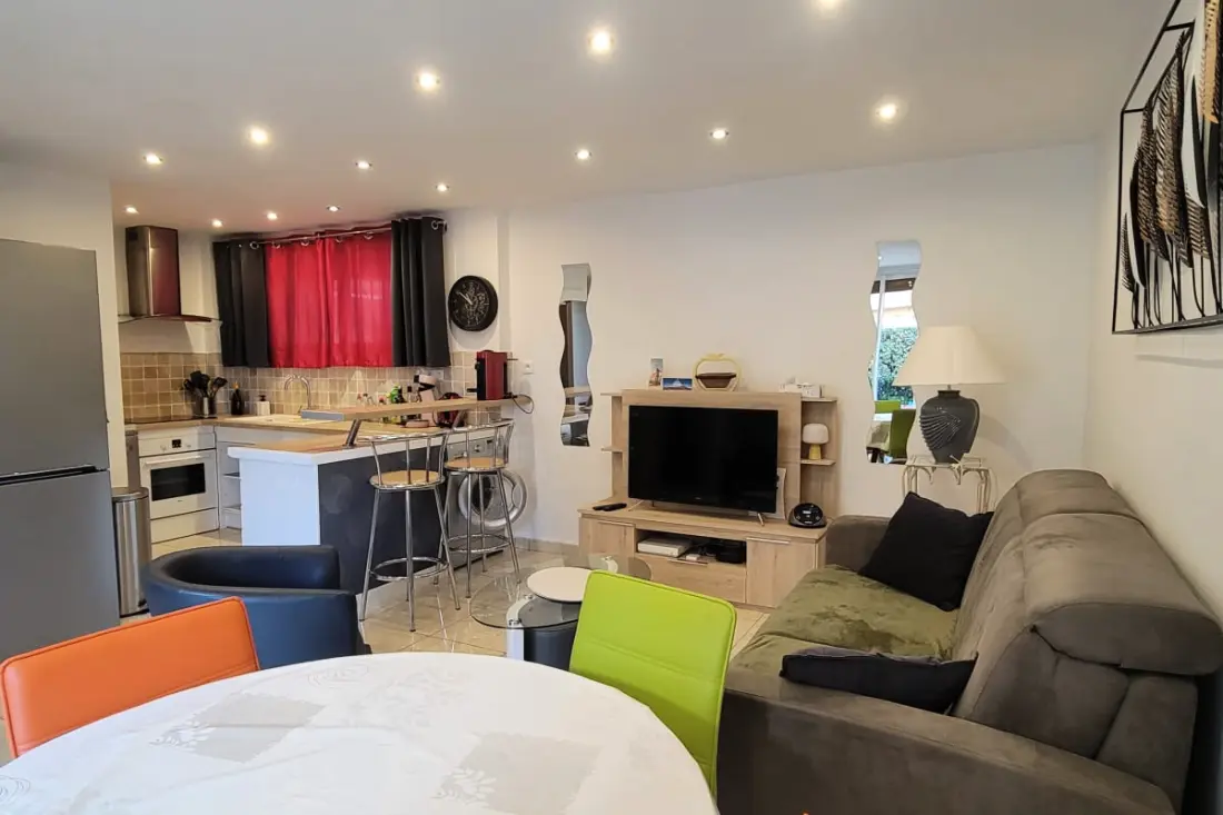Charming T2 to 100 M De La Plage