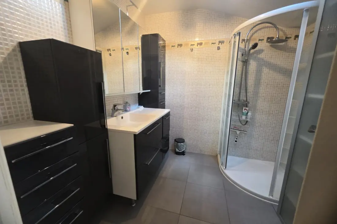 Beautiful Apartment With Garden Near Beach