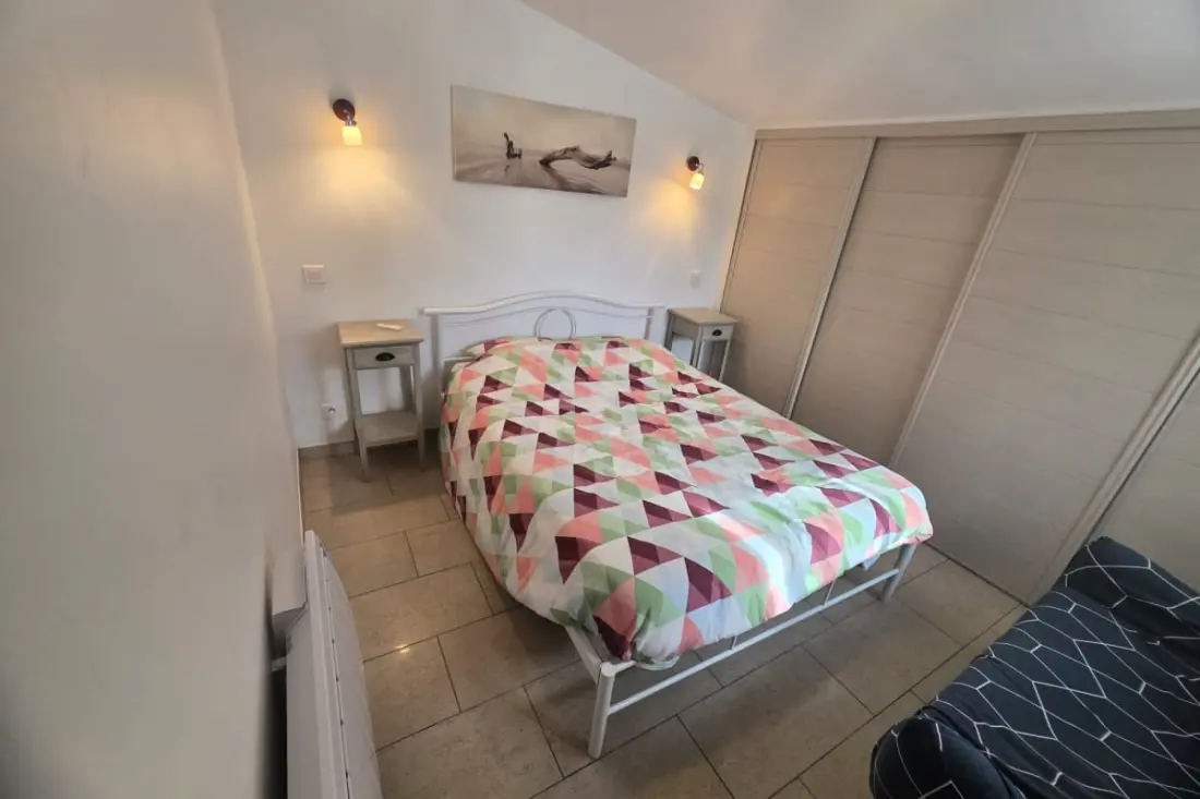 Beautiful Apartment With Garden Near Beach