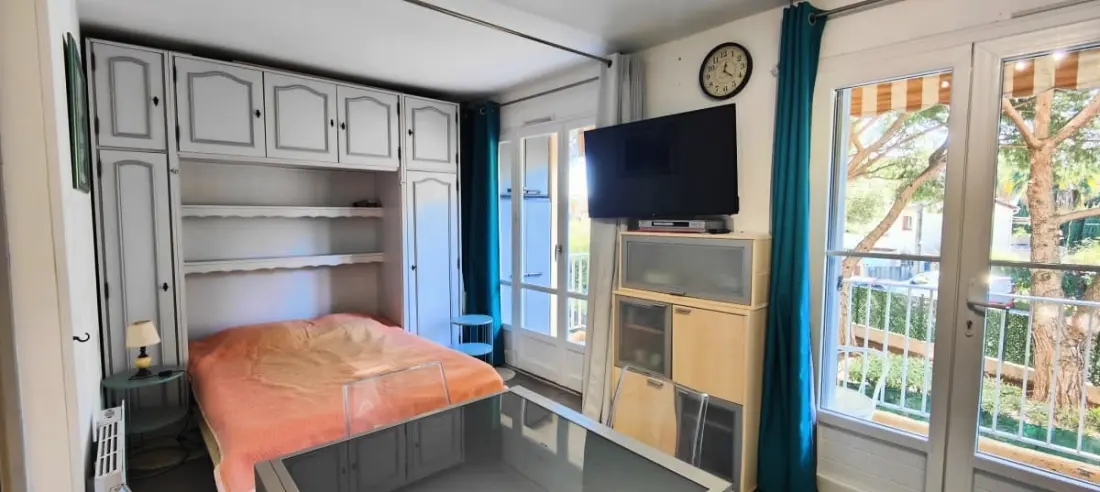 Pretty Family Studio Near the Beach Fréjus