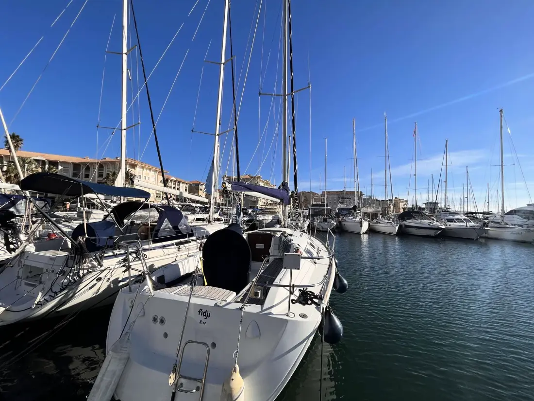 Aigue Marine Residence