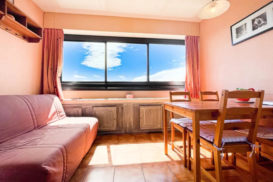 Luminous és Air-Conditioned Medence