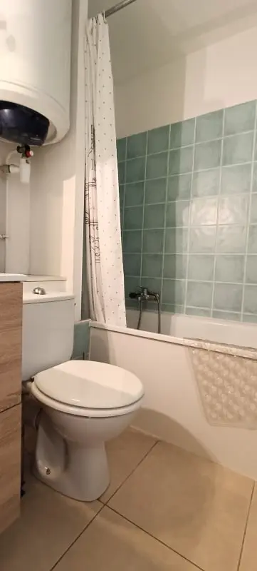 Nice Studio Rdj Residence úszási medencével