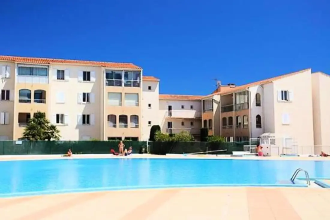 T2 Comfortable with Pool, Clim and Garage