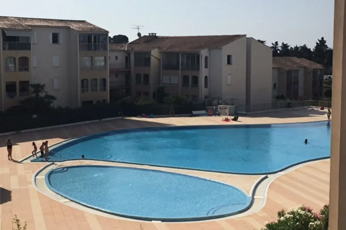 T2 Comfortable with Pool, Clim and Garage