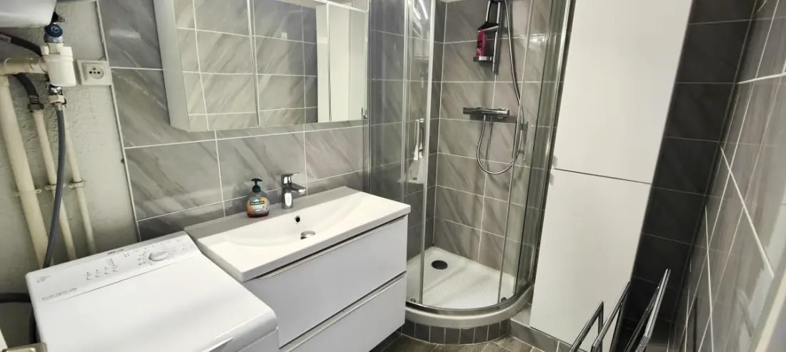 T2 Comfortable with Pool, Clim and Garage