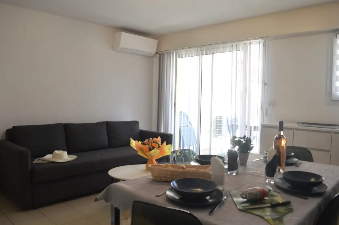Nadir Residence