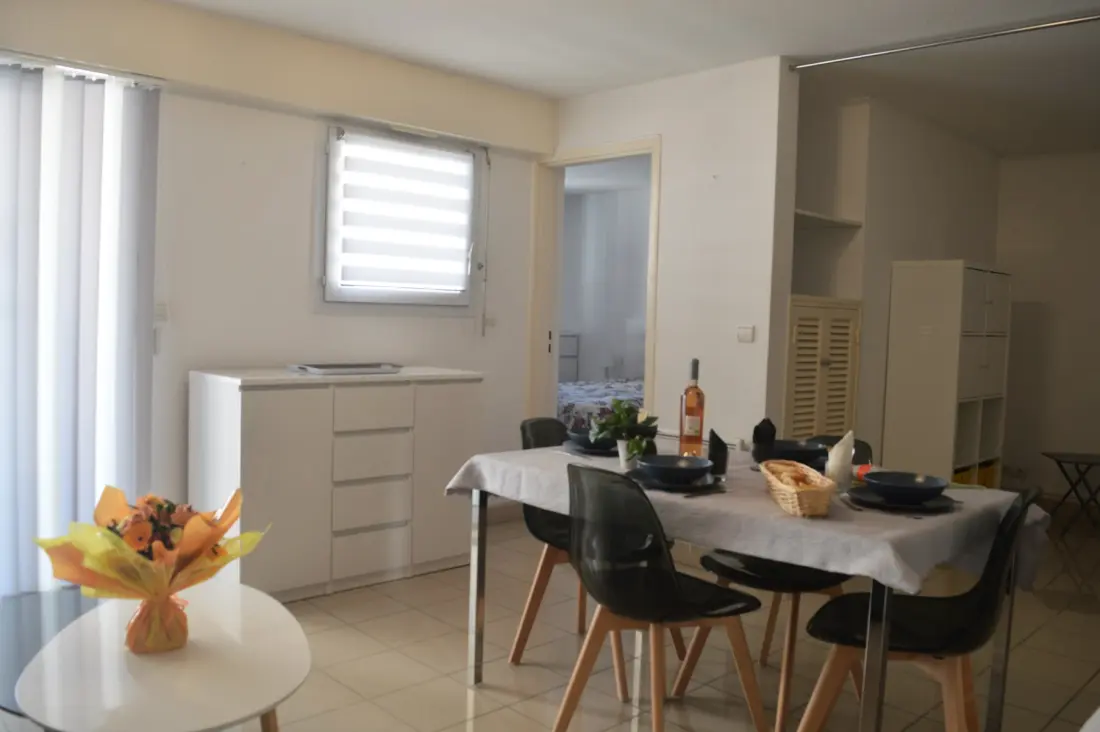 Nadir Residence