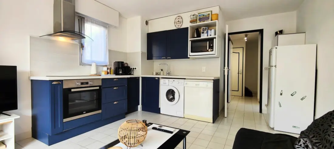Gyönyörű csendes és fényes lakás 32 m2