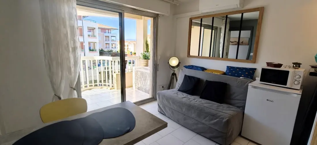Nice 2p with Balcony on the Port of Fréjus