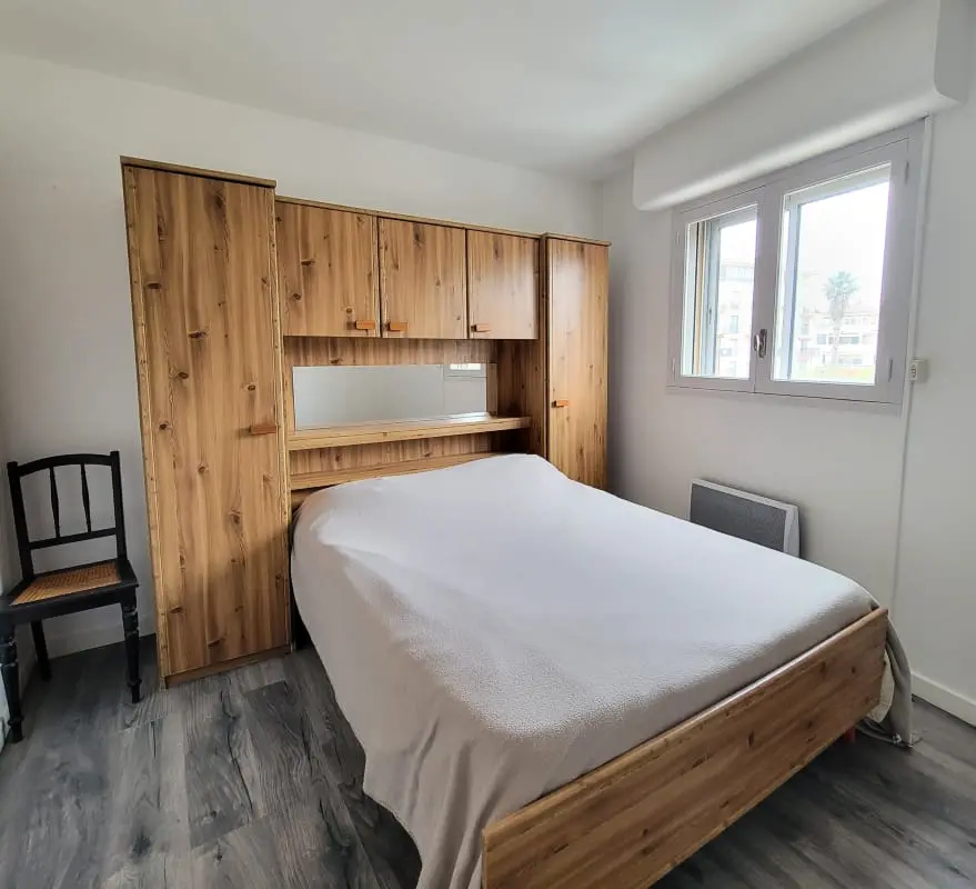 Love Nest Charming a tenger közelében