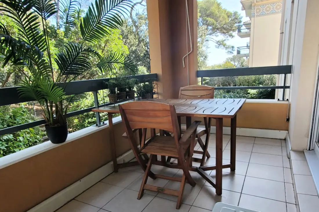 Residence Standing - T2 Terrace With Swimming Pool