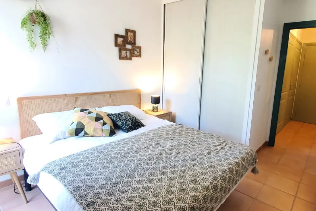 Residence Standing - T2 Terrace With Swimming Pool