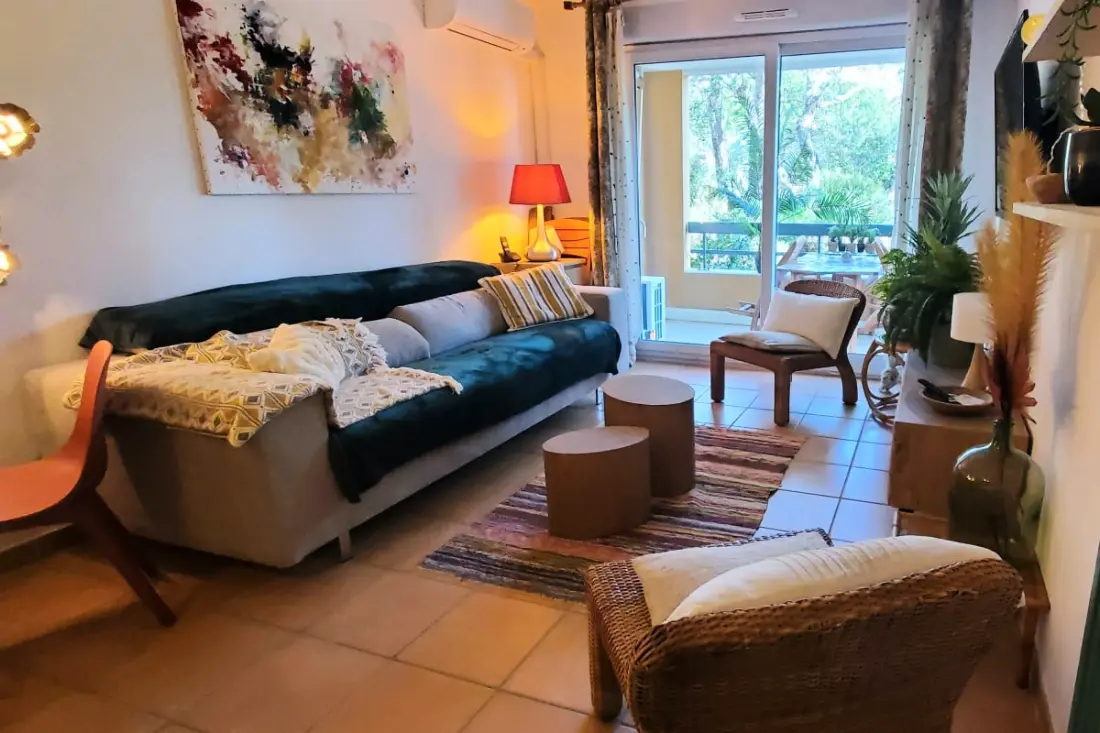 Residence Standing - T2 Terrace With Swimming Pool