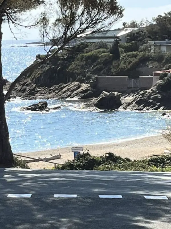 Studio in Saint-aygulf with Direct access to La Plage