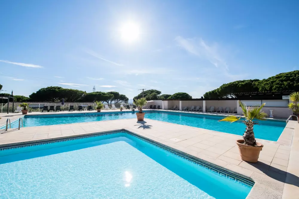 I nærheden af Holiday Village Hoteller i nærheden af ULVF - Residences of Colombia