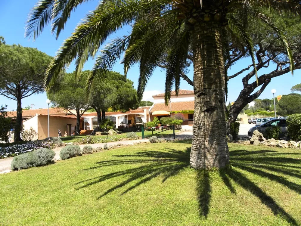 I nærheden af Holiday Village Hoteller i nærheden af ULVF - Residences of Colombia