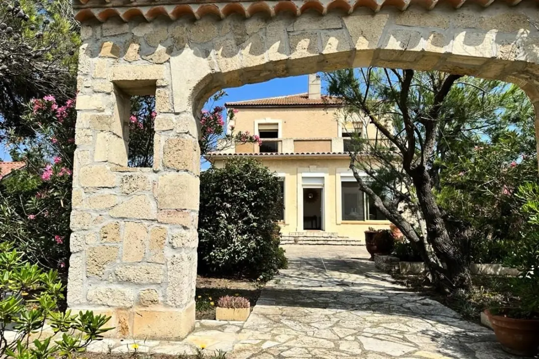 Villa Secret Du Jardin szembesül a tengerrel