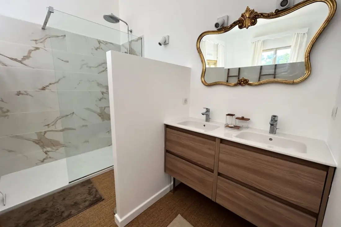Villa Secret Du Jardin szembesül a tengerrel