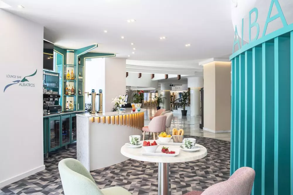 Hotel Pierre & Vacances El Puerto 3 Stjerner★★★