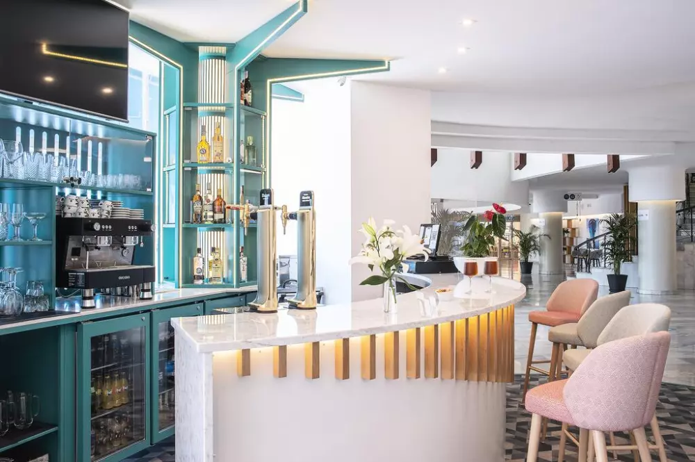 Hotel Pierre & Vacances El Puerto 3 Stjerner★★★