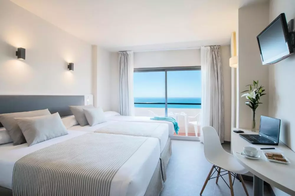 Hotel Pierre & Vacances El Puerto 3 Stjerner★★★