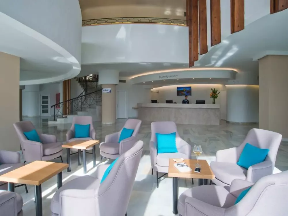 Hotel Pierre & Vacances El Puerto 3 Stjerner★★★