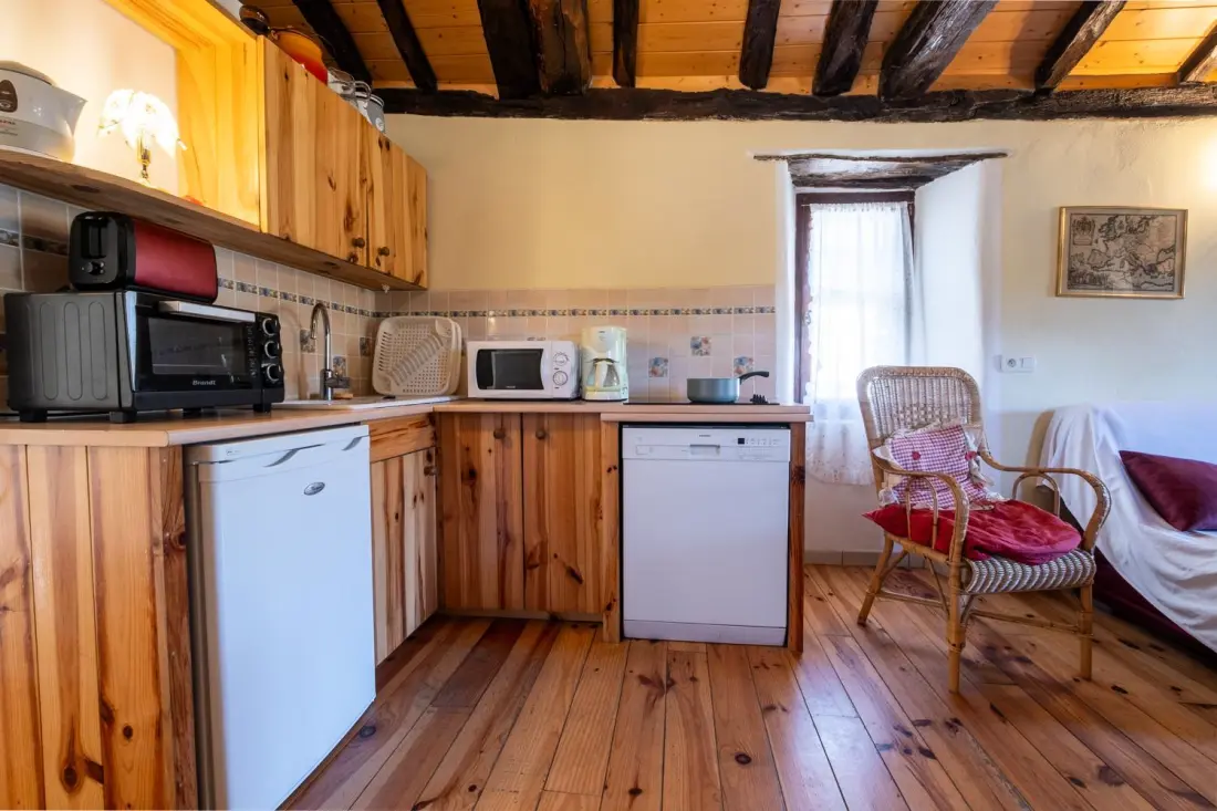 Gîte de France Reithaus 2/4 Personen in Gabriac 2 Ohren
