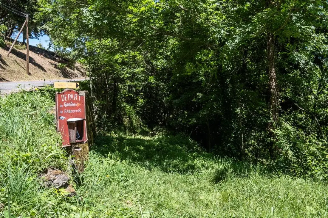 Gîte de France Reithaus 2/4 Personen in Gabriac 2 Ohren