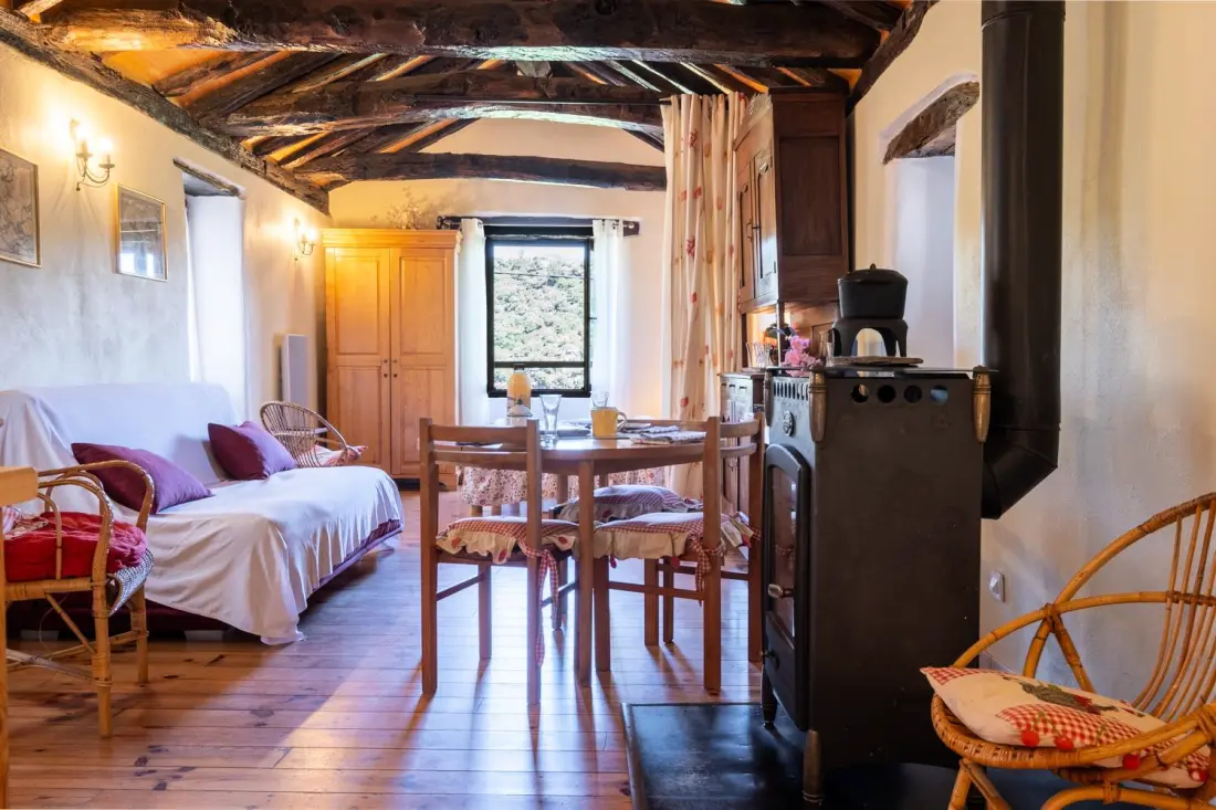 Gîte de France Reithaus 2/4 Personen in Gabriac 2 Ohren