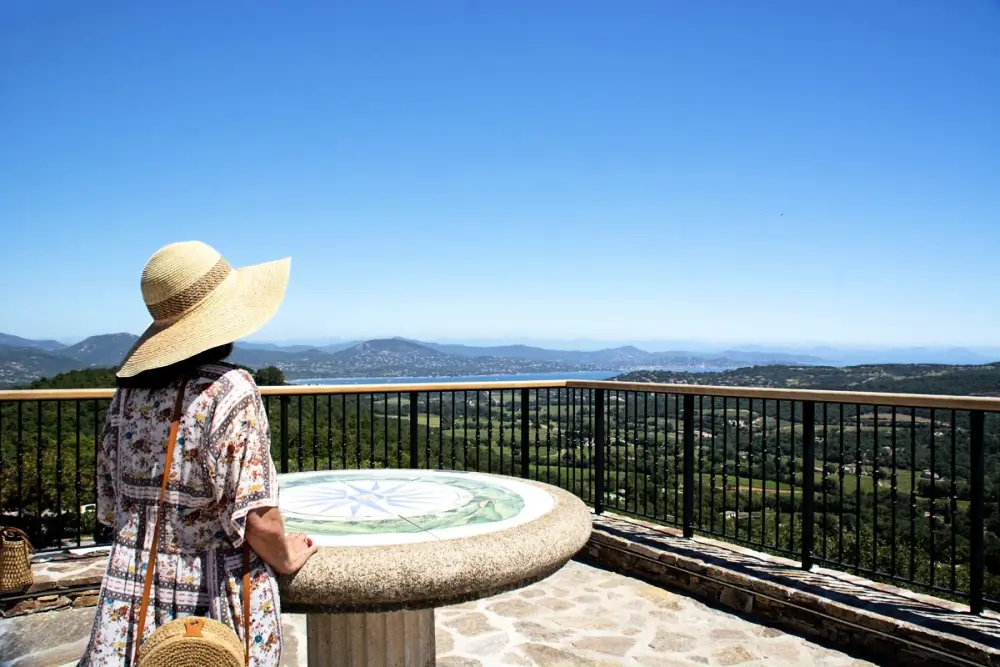 Camping Montana Parc - Gassin Golfe de St Tropez 4 Stelle★★★★