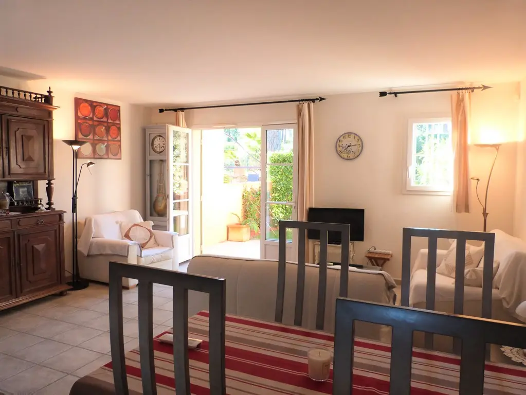 Residence Les Parcs De Gassin