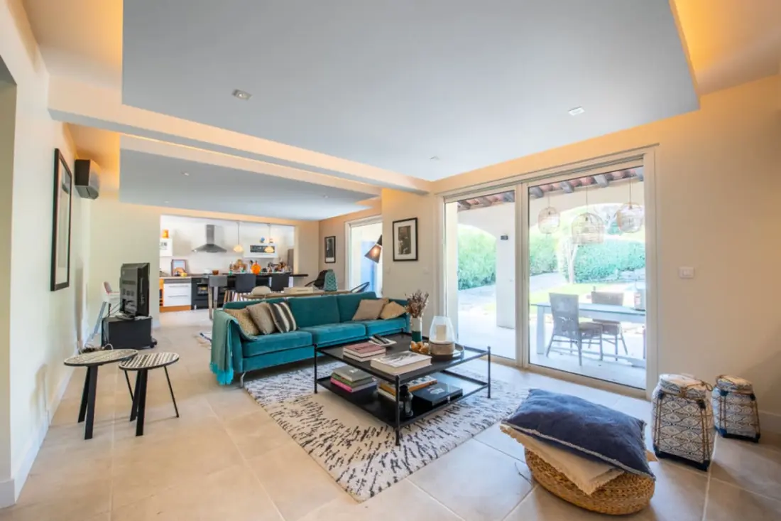 Villa medencével 2.5 km Saint-tropez