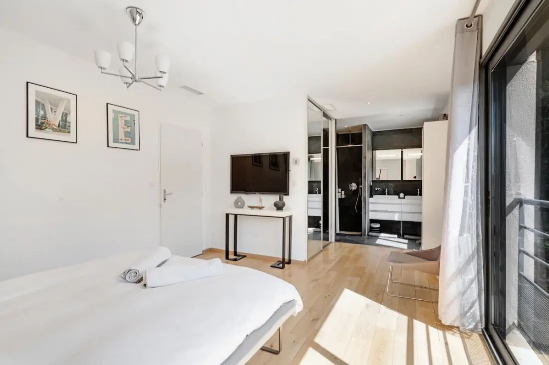 Architect villa Gassinban • úszómedence • nyugodt abszolút