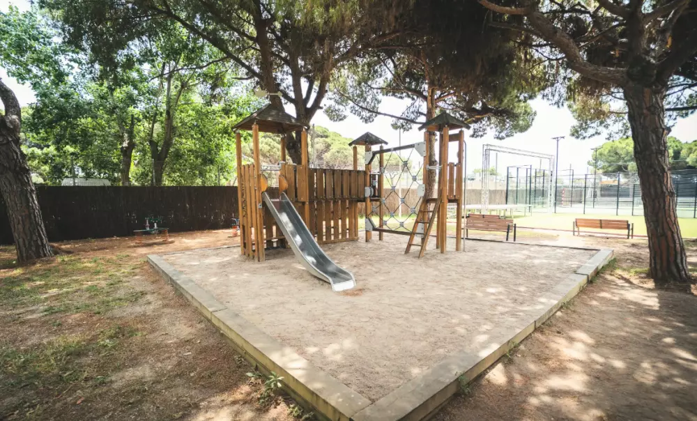 HolaCamp Barcelona by Viajes Velero 