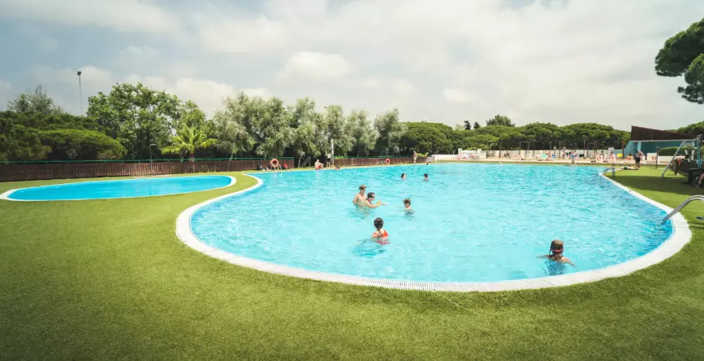 HolaCamp Barcelona by Viajes Velero 