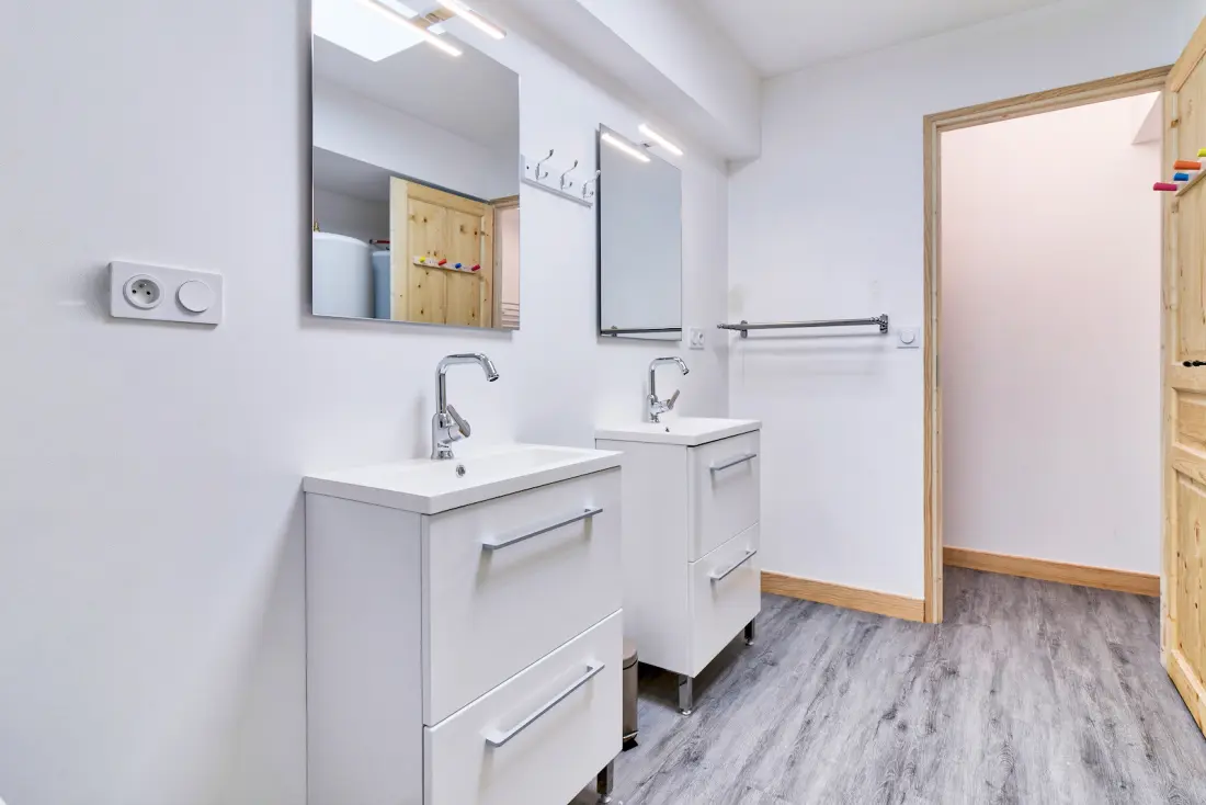 Apartmanok Genos