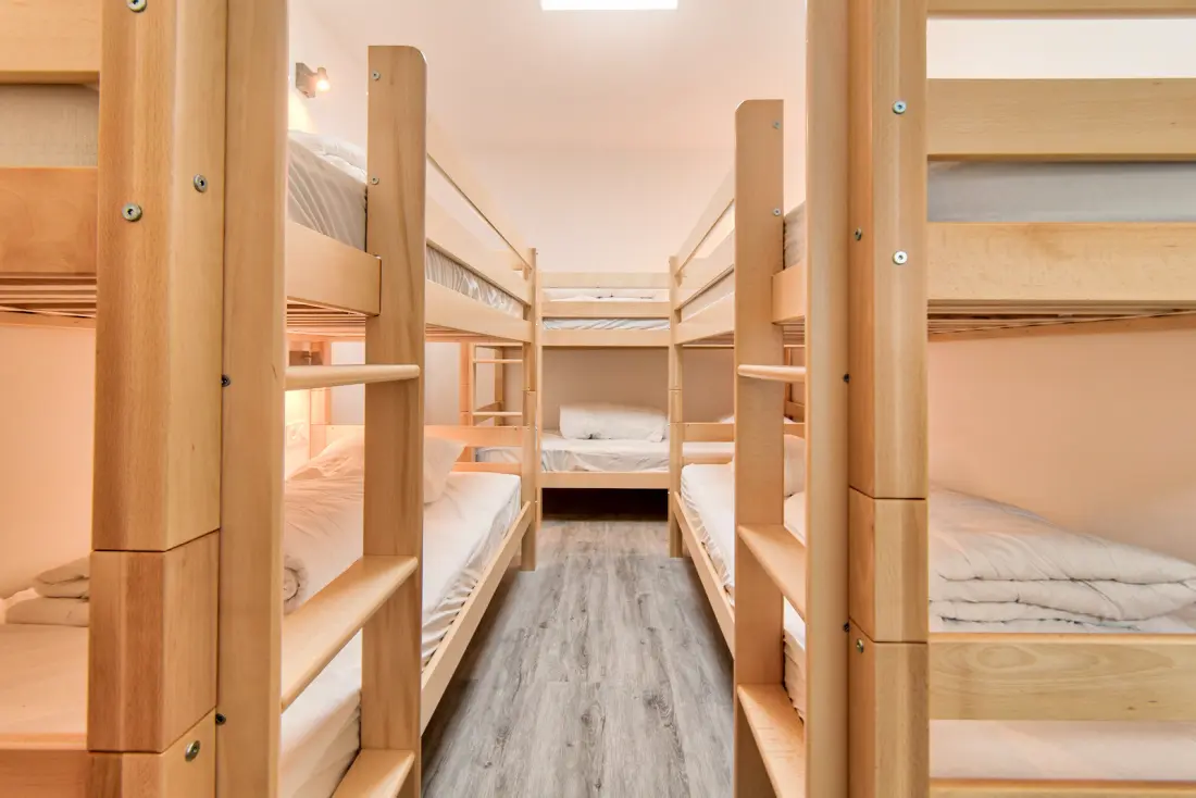 Apartmanok Genos