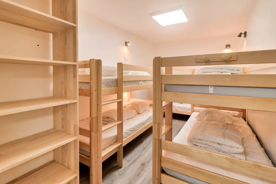 Apartmanok Genos
