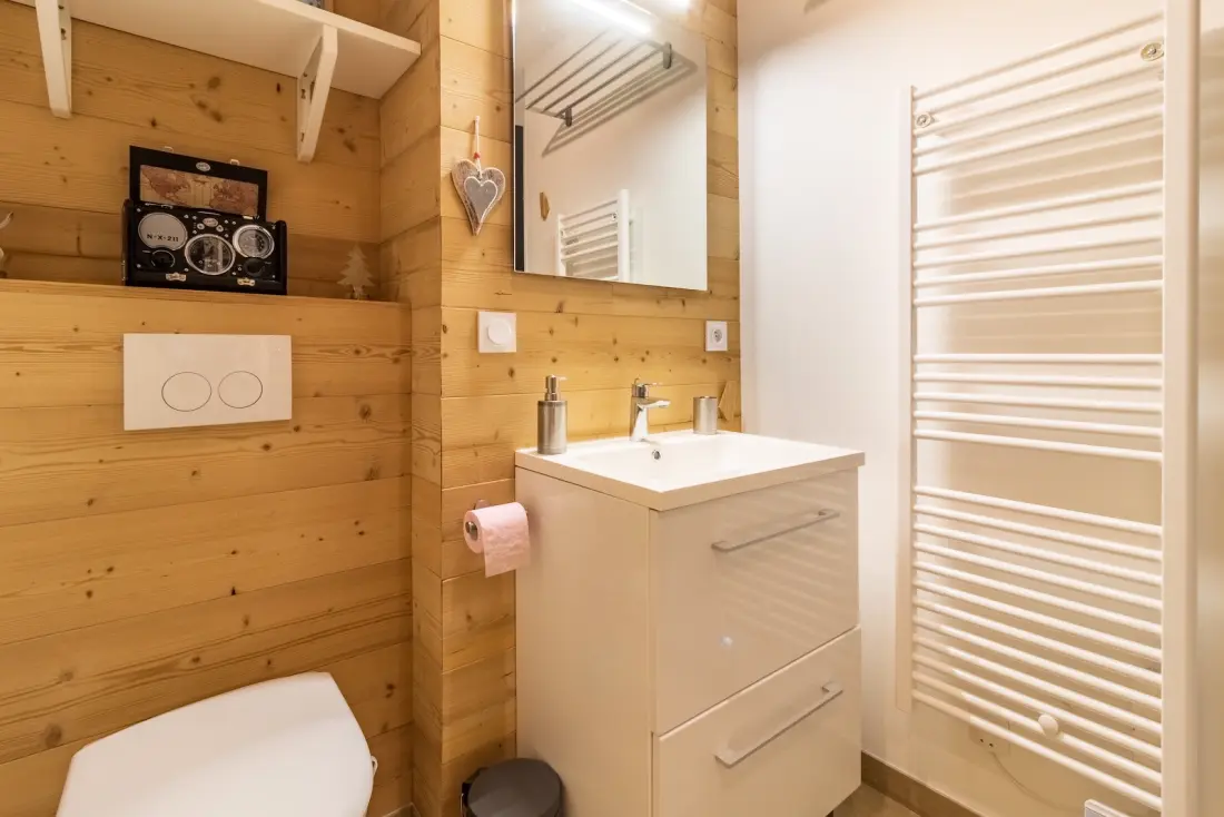 Apartmanok Genos