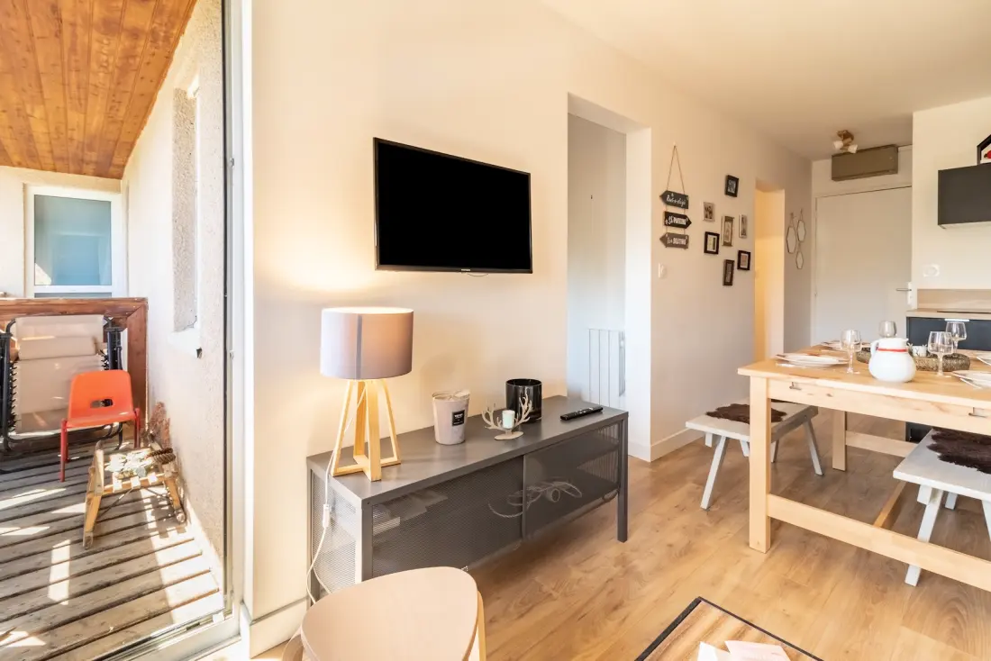Apartmanok Genos